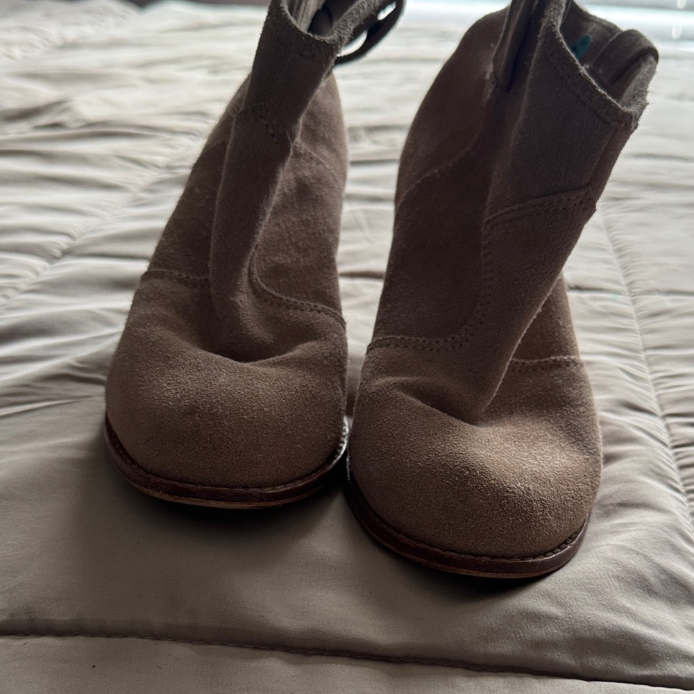 Splendid Brown Suede Ankle Booties